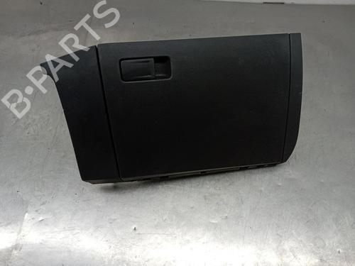 Porta-luvas VW POLO VI (AW1, BZ1, AE1) 1.0 TSI (115 hp) 2G1857101A / 2G1857097A