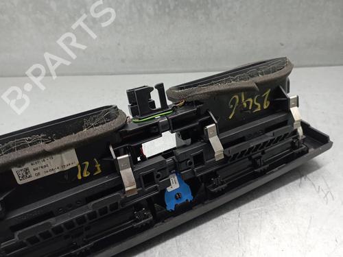 Used Air vent BMW 1 (F21) 118 d (143 hp) 15773752