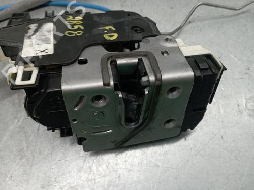Front right lock MERCEDES-BENZ GLA-CLASS (X156) GLA 180 CDI / d (156.912) | BP15982895C97 