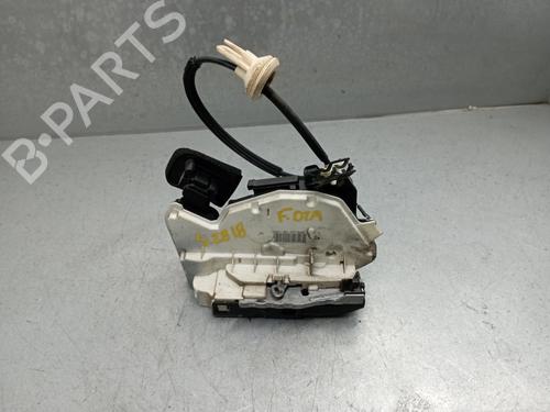 Used Front right lock VW GOLF VI (5K1) 1.6 TDI (105 hp) 16674776