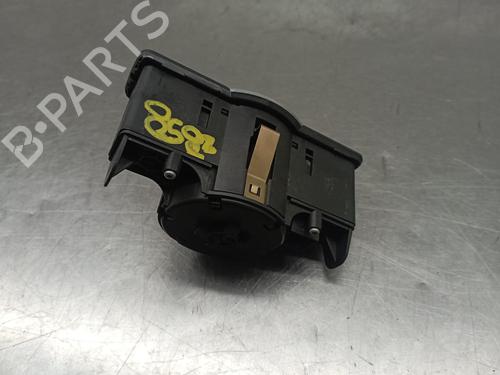 Headlight switch MERCEDES-BENZ GLA-CLASS (X156) GLA 180 CDI / d (156.912) | BP17191511I24 