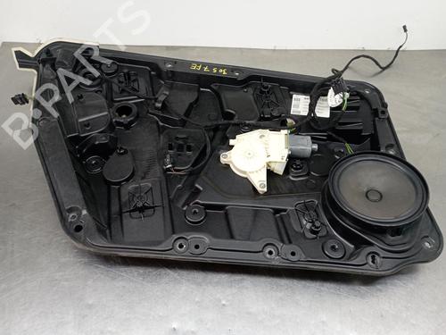 Fensterheber links vorne MERCEDES-BENZ A-CLASS (W176) A 180 CDI / d (176.012) (109 hp) 17966896