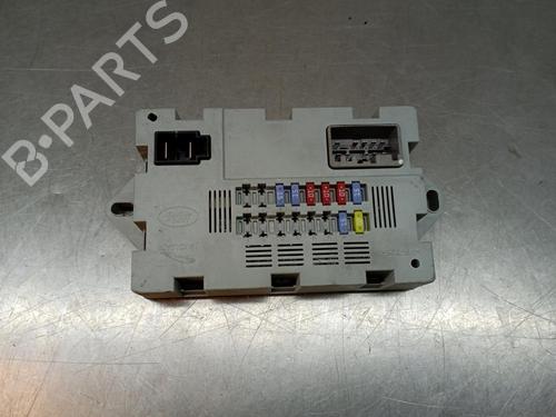 Fuse box JAGUAR XE (X760) 2.0 D | BP18728916E1 
