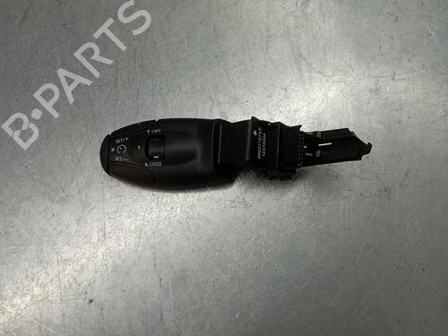 Steering wheel controls PEUGEOT 208 I (CA_, CC_) 1.6 HDi / BlueHDi 75 | BP19451172E15 