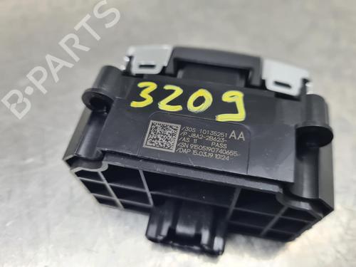 Switch JAGUAR I-PACE (X590) EV400 AWD | BP21266059I30 