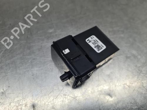 Switch JAGUAR I-PACE (X590) EV400 AWD | BP21266063I30