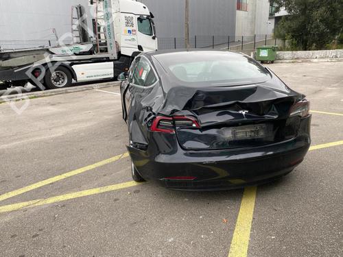 Used Rear bumper reinforcement TESLA MODEL 3 (5YJ3) EV (261 hp) 23213042