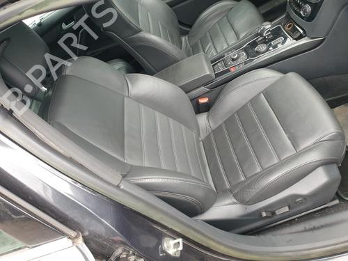 Seats set PEUGEOT 508 I (8D_) 2.0 HDi Hybrid4 AWC BP23432704C78
