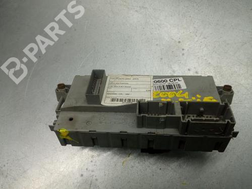 Caja reles / fusibles FIAT PUNTO (188_) [1999-2012]  3096857