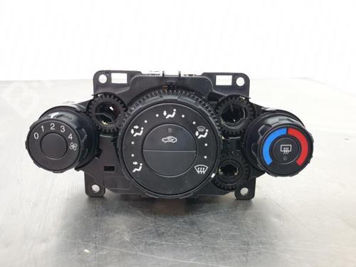 Used Climate control FORD FIESTA VI (CB1, CCN) [2008-2025]  3101533