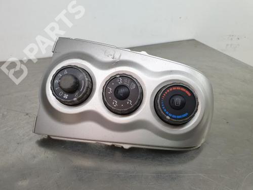 AC Styreenhet / Manøvreringsenhet TOYOTA YARIS (_P9_) [2005-2014]  3095694