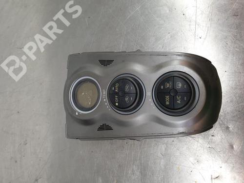 AC-Styringsenhed/Manøvreenhed TOYOTA YARIS (_P9_) [2005-2014]  3093199