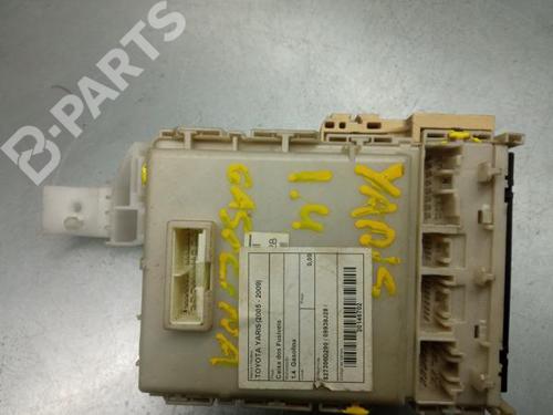 Boîte à Fusibles TOYOTA YARIS (_P9_)  | BP3093205E1 