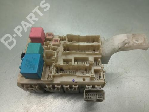 Used Fuse box TOYOTA YARIS (_P9_) [2005-2014]  3093206