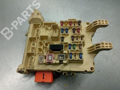 Used Fuse box TOYOTA COROLLA Liftback (_E11_) [1997-2002]  3093411
