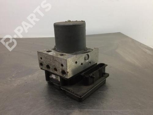 Used ABS pump RENAULT KANGOO / GRAND KANGOO II (KW0/1_) [2008-2026]  3025395