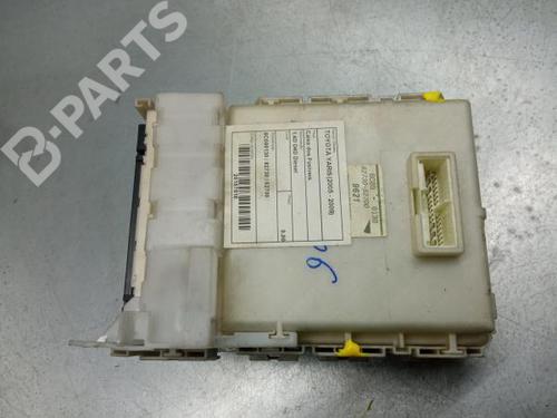 Fuse box TOYOTA YARIS (_P9_)  | BP3098219E1