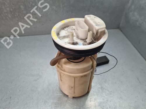 Used Fuel pump VW GOLF IV (1J1) [1997-2008]  4826646