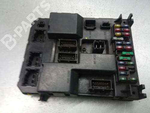 Fuse box PEUGEOT 307 (3A/C)  | BP3089743E1