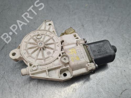 Used Left front window motor MERCEDES-BENZ C-CLASS (W204) [2007-2015]  11495479