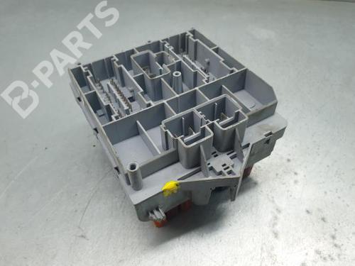 Fuse box ALFA ROMEO 147 (937_) | BP3104680E1