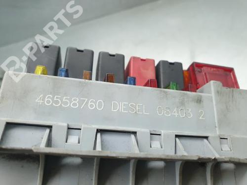 Fuse box ALFA ROMEO 147 (937_) | BP3104680E1