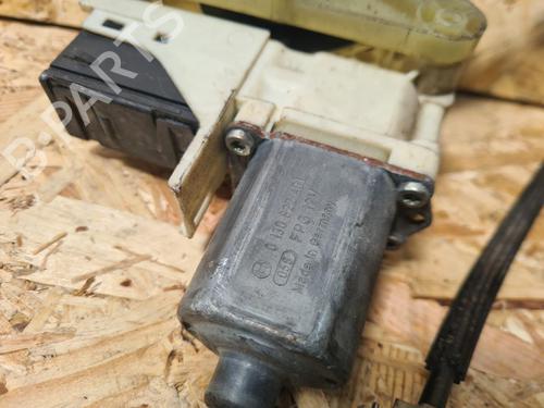 Vindusheismekanisme høyre bak RENAULT LAGUNA III (BT0/1)  | BP154569C25 