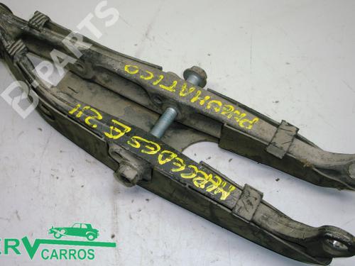 Used Right rear suspension arm Right rear suspension arm MERCEDES-BENZ E-CLASS (W211) [2002-2009] 3086222 3086222