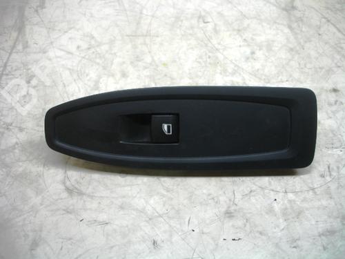 Fensterheberschalter rechts vorne BMW 1 (F21) 116 d (116 hp) 9208107