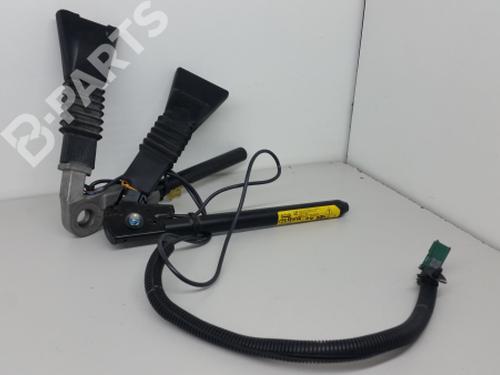 Used Front right belt tensioner OPEL MERIVA A MPV (X03) [2003-2010]  11254328