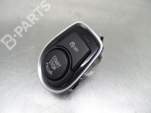 Mando BMW 1 (F20) 116 i (109 hp) 3393320104 / 8062 / 140426