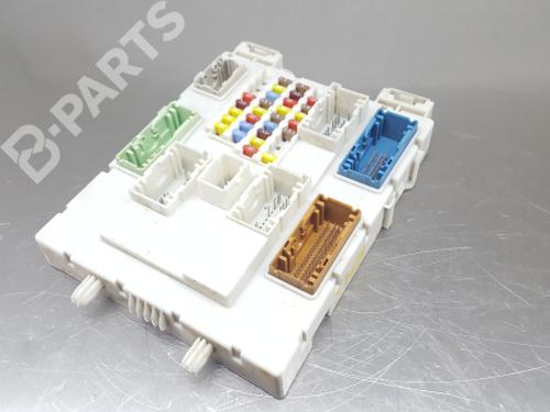 Used Fuse box FORD FOCUS III 1.6 TDCi (115 hp) 4662708