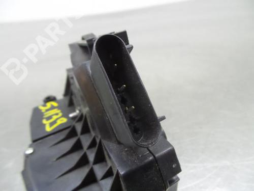 Høyre foran lås FORD FIESTA VI (CB1, CCN) 1.25 | BP1561518C97