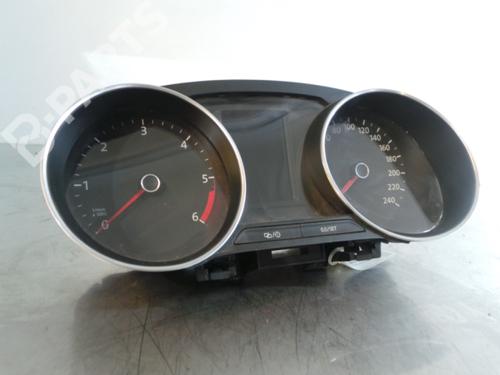 Kombinert Instrument VW POLO V (6R1, 6C1) 1.4 TDI (90 hp) 3107676