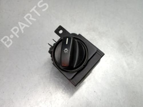 Used Headlight switch MERCEDES-BENZ A-CLASS (W169) A 180 CDI (169.007, 169.307) (109 hp) 3108397