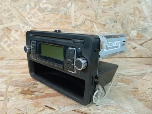 Radio VW GOLF VI (5K1) 1.6 TDI | BP3029578E6