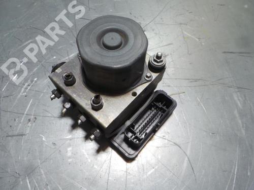 ABS Bremseaggregat RENAULT TWINGO III (BCM_, BCA_) 1.0 SCe 70 (71 hp) 3272583
