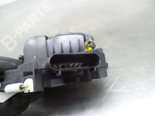 Front left lock FORD FIESTA VI (CB1, CCN) 1.4 TDCi | BP4564439C98 