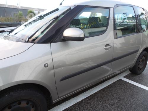Left front door SKODA ROOMSTER (5J7) 1.4 TDI | BP4756340C2 