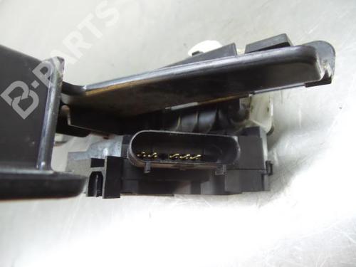 Zamek drzwi przednich lewych FORD FIESTA VI (CB1, CCN) 1.25 | BP5069809C98