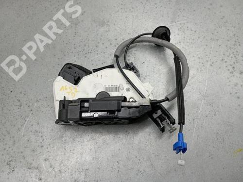 Serratura posteriore destra SEAT LEON (5F1) 1.6 TDI (110 hp) 5K4839016Q