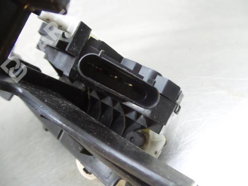 Fechadura frente direita FORD FIESTA VI (CB1, CCN) 1.6 TDCi | BP5413283C97 