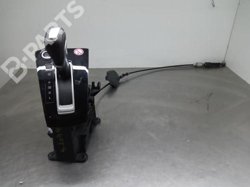 Used Gear lever NISSAN MICRA V (K14) 1.0 (73 hp) 8204203