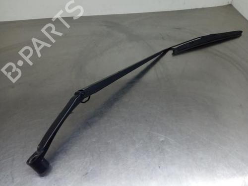 Used Front windshield wiper arm NISSAN MICRA V (K14) 1.0 (71 hp) 14440577