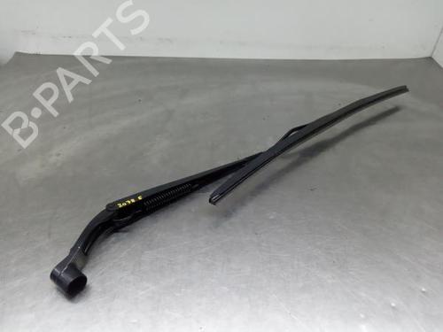 Used Front windshield wiper arm NISSAN MICRA V (K14) 1.0 (71 hp) 14440578