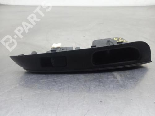 Used Right rear window switch NISSAN NOTE (E12) 1.2 (80 hp) 8245905