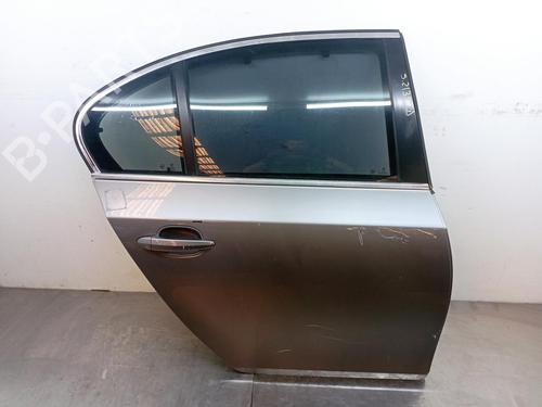 Puerta trasera derecha BMW 5 (E60) 530 i (258 hp) 8609044