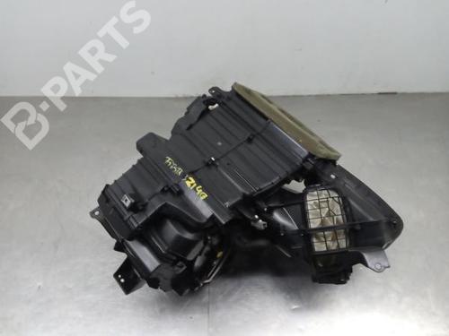 Used Heater matrix box FORD FIESTA VII (HJ, HF) 1.1 Ti-VCT (86 hp) 8631318