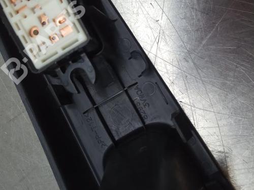 Left rear window switch NISSAN NOTE (E12) 1.2 | BP8899394I29 
