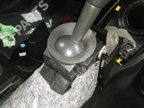 automatic-gearbox-selector-renault-twingo-iii-bcm_-bca_-09-tce-90-bcm9-bcm2-2014-9129219 main image